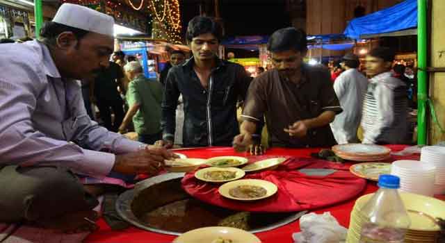 GHMC issues safety norms for Haleem Bhattis 